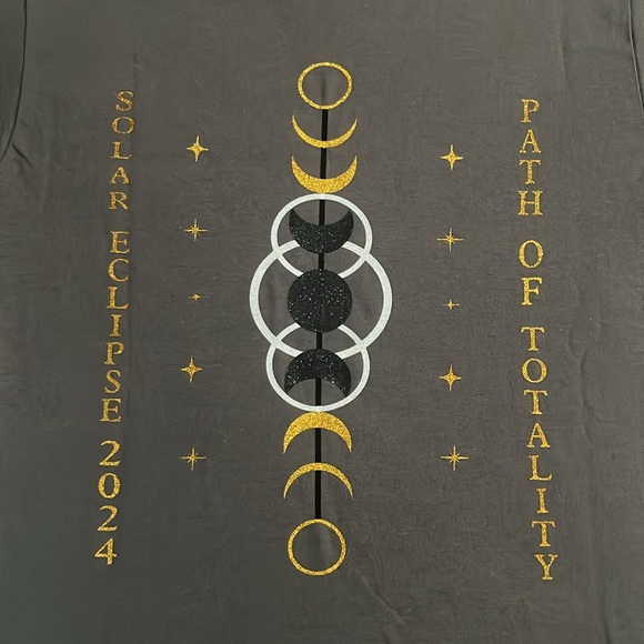 Solar eclipse path of totality shirt - Picture 5 of 5
